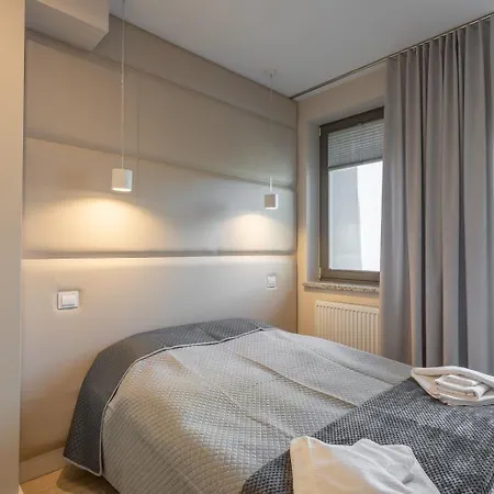 Schoenes Gold In Apartment *